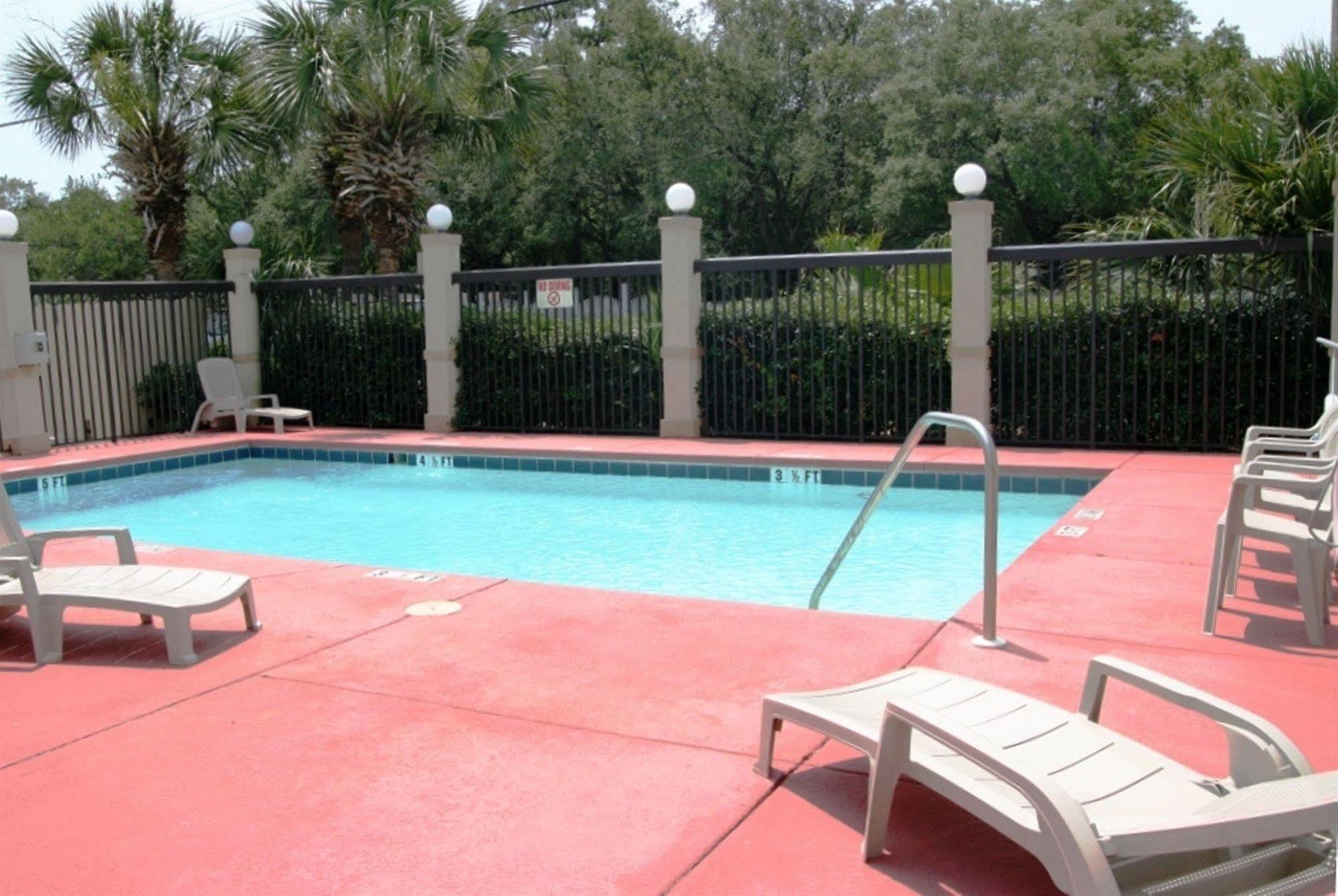 Baymont By Wyndham Fort Walton Beach Мэри-Эстер Экстерьер фото