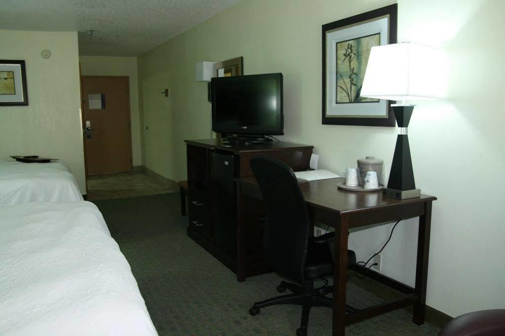 Baymont By Wyndham Fort Walton Beach Мэри-Эстер Номер фото