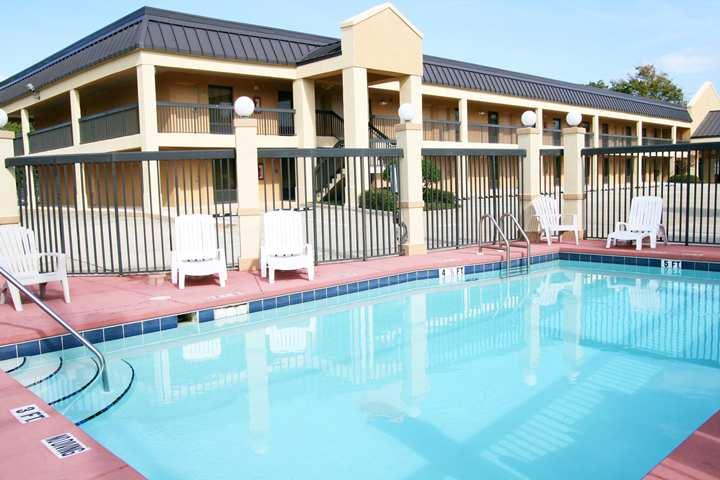 Baymont By Wyndham Fort Walton Beach Мэри-Эстер Экстерьер фото